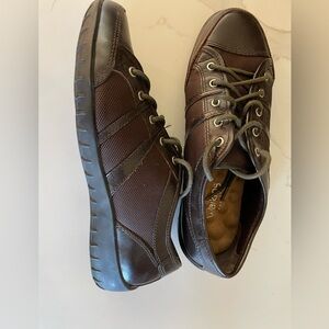 Walking Cradles Unisex walking shoes